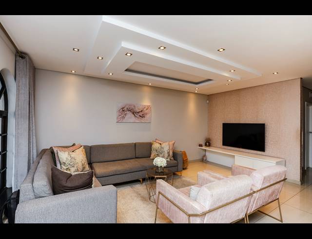 3 BEDROOM TOWNHOUSE FOR SALE IN MUSGRAVE